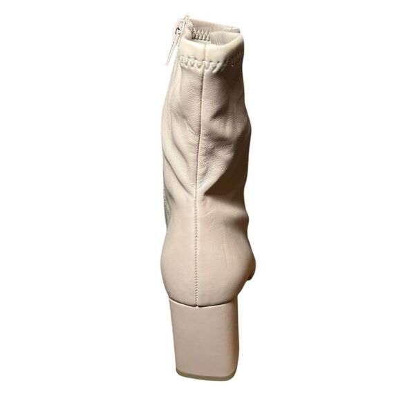 Steve Madden Size 9 Harli 15S1 cream color. NWOB. Block heel. Sock style - Picture 7 of 9